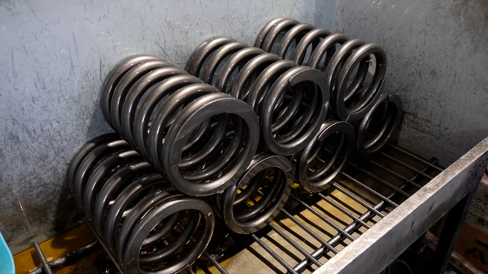 Spring surface treatment process